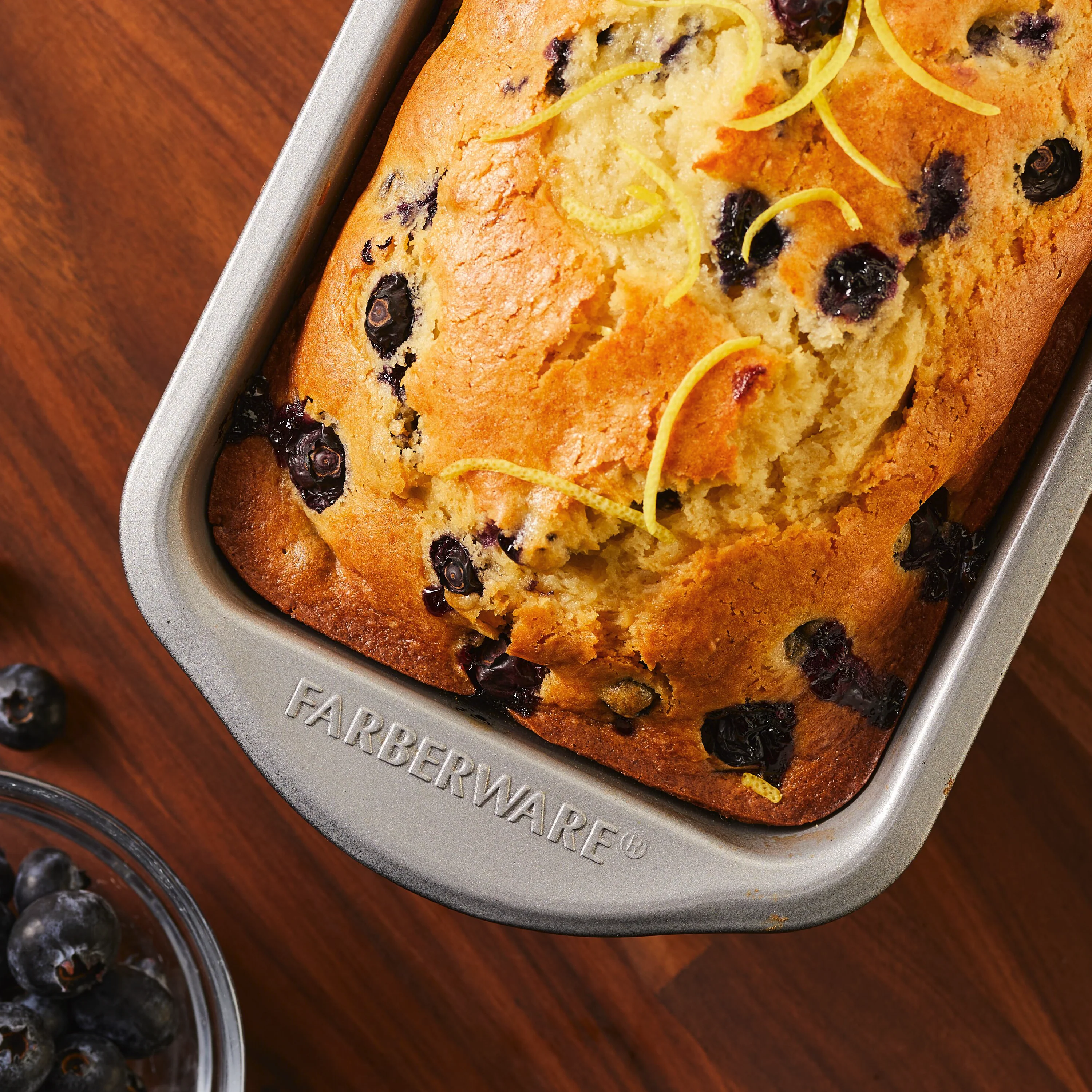 9"x5" Nonstick Loaf Pan - Image 5