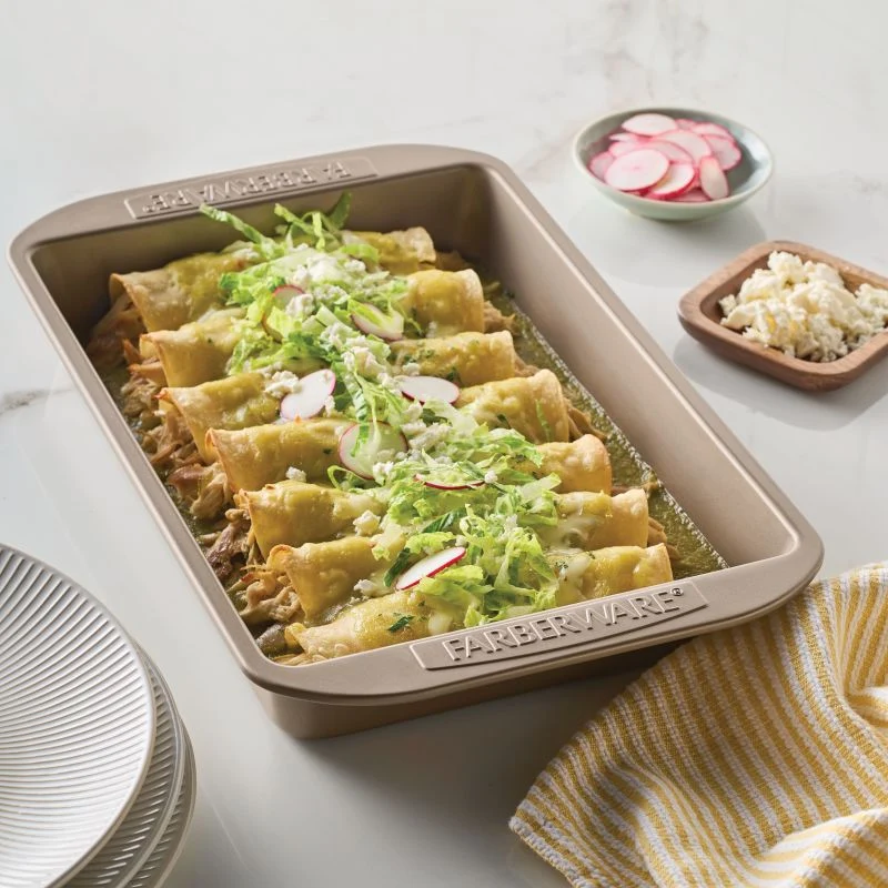9" x 13" Rectangular Cake Pan - Image 3