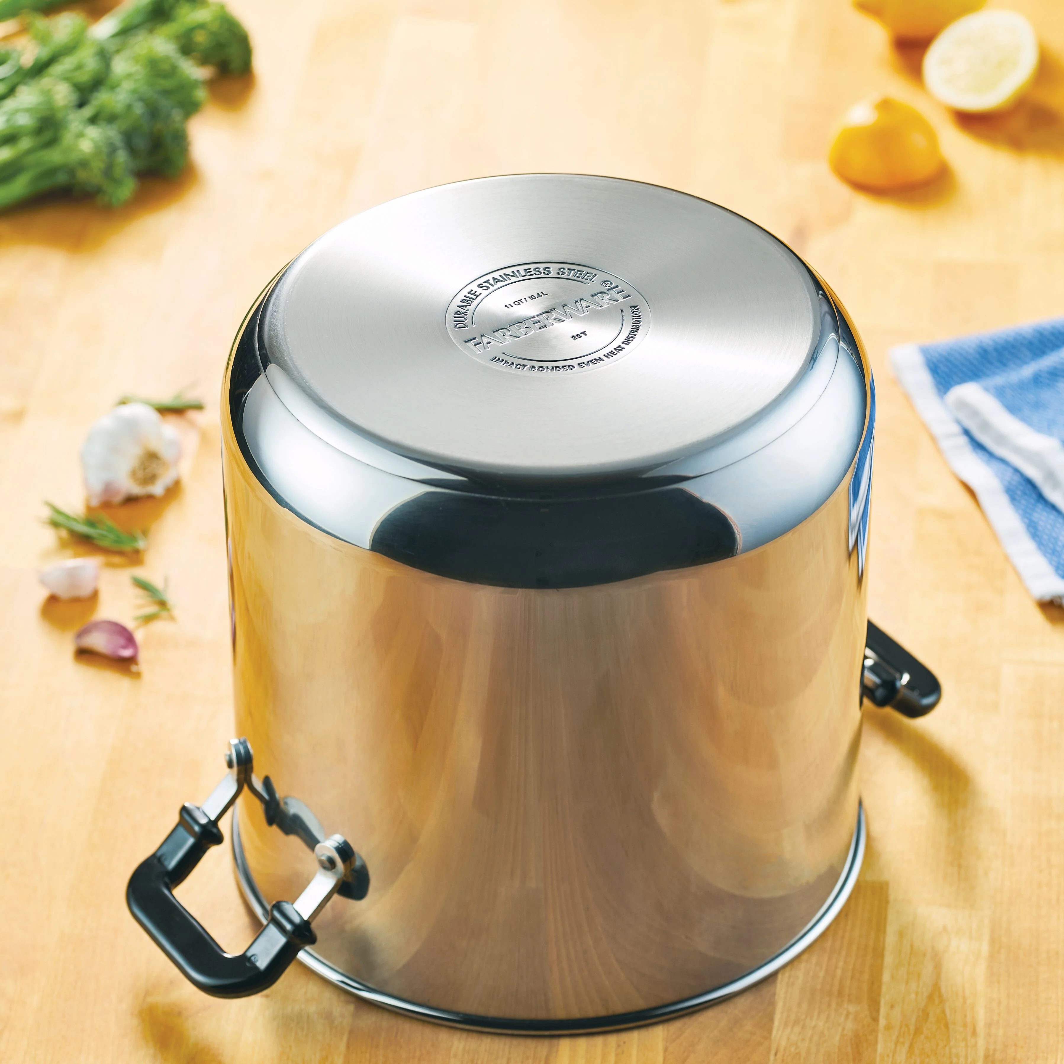 Classic Series Stainless Steel 11-Qt. Stockpot With Lid - Image 3