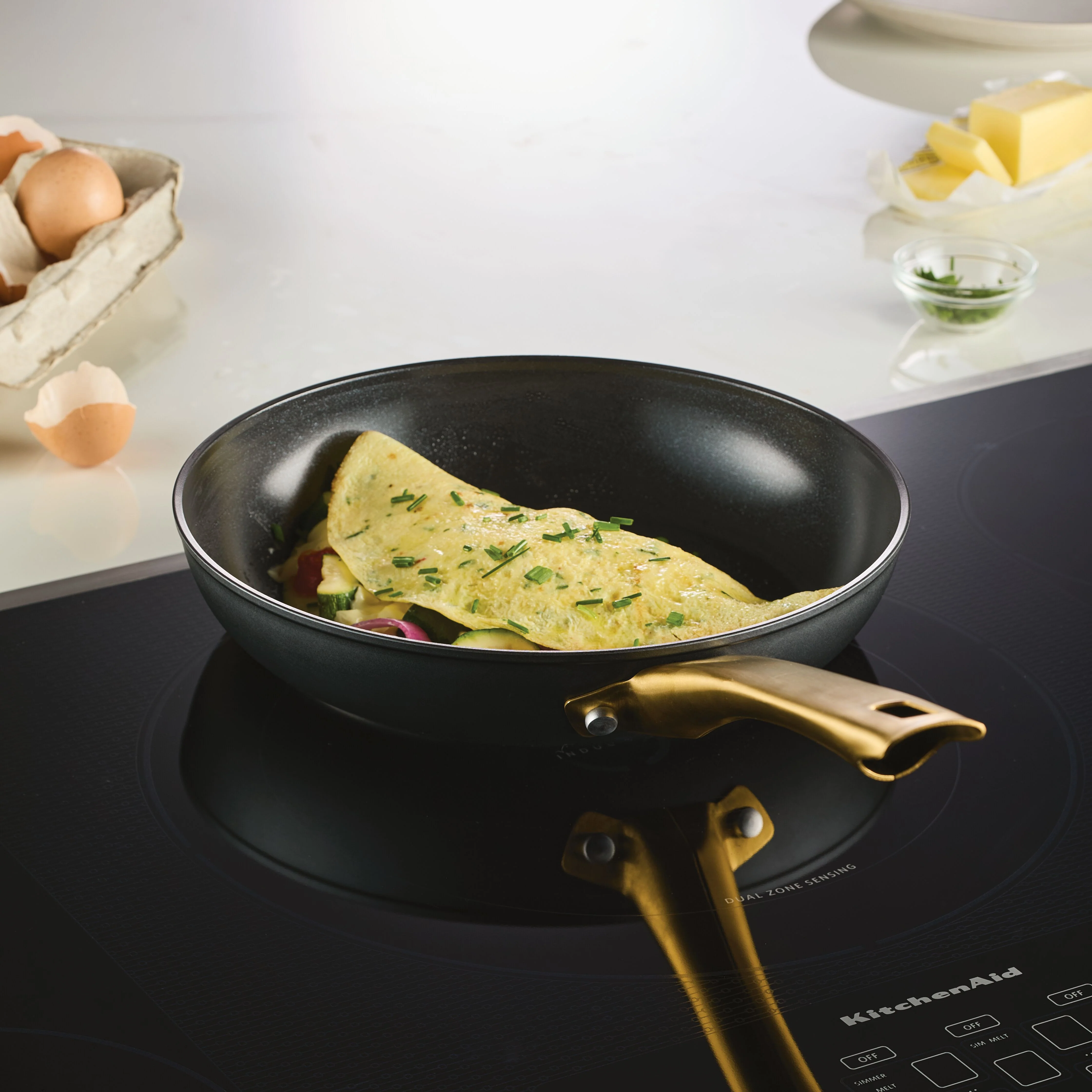 Forged Induction Ceramic 10-Inch Frying Pan - Image 5