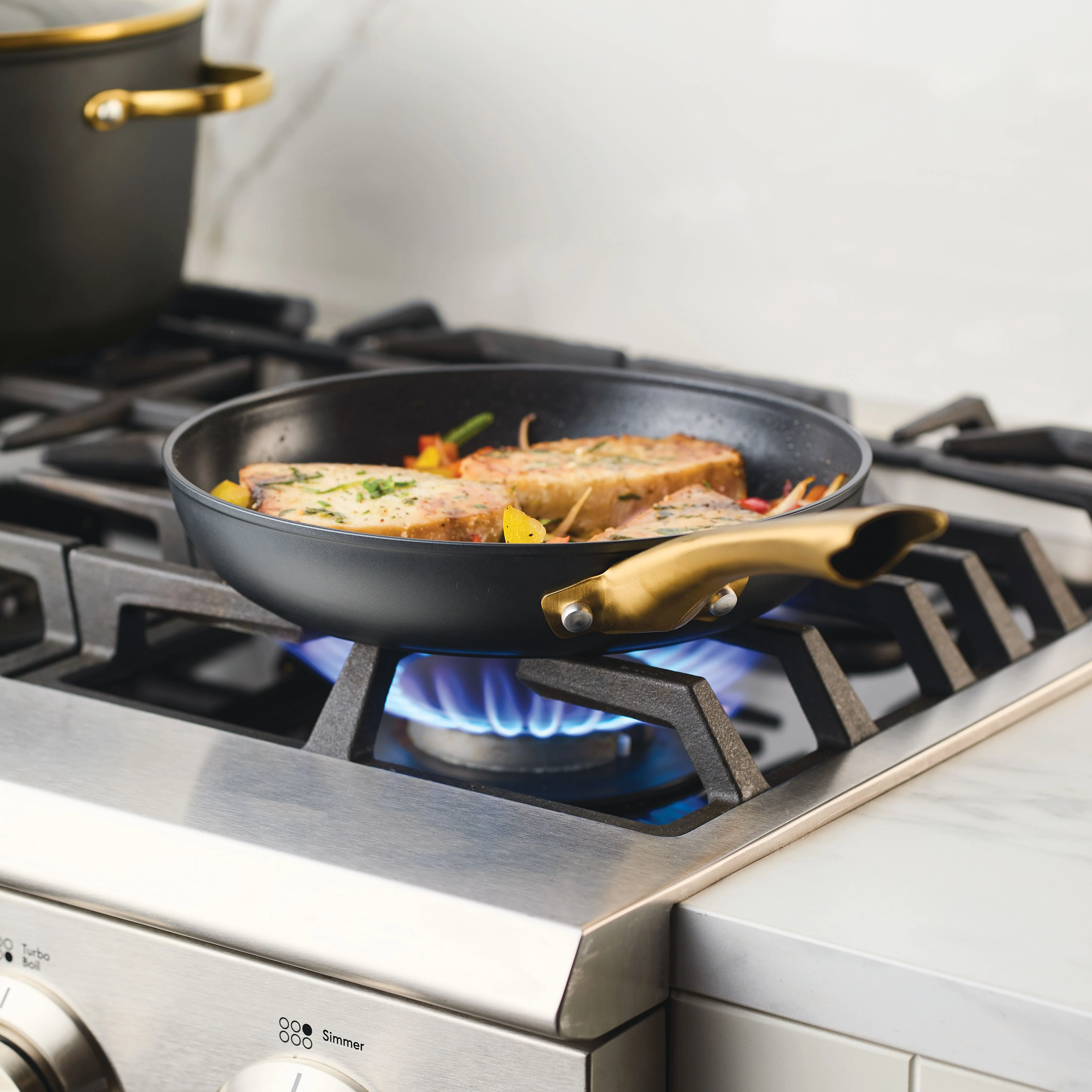 Forged Induction Ceramic 10-Inch Frying Pan - Image 6