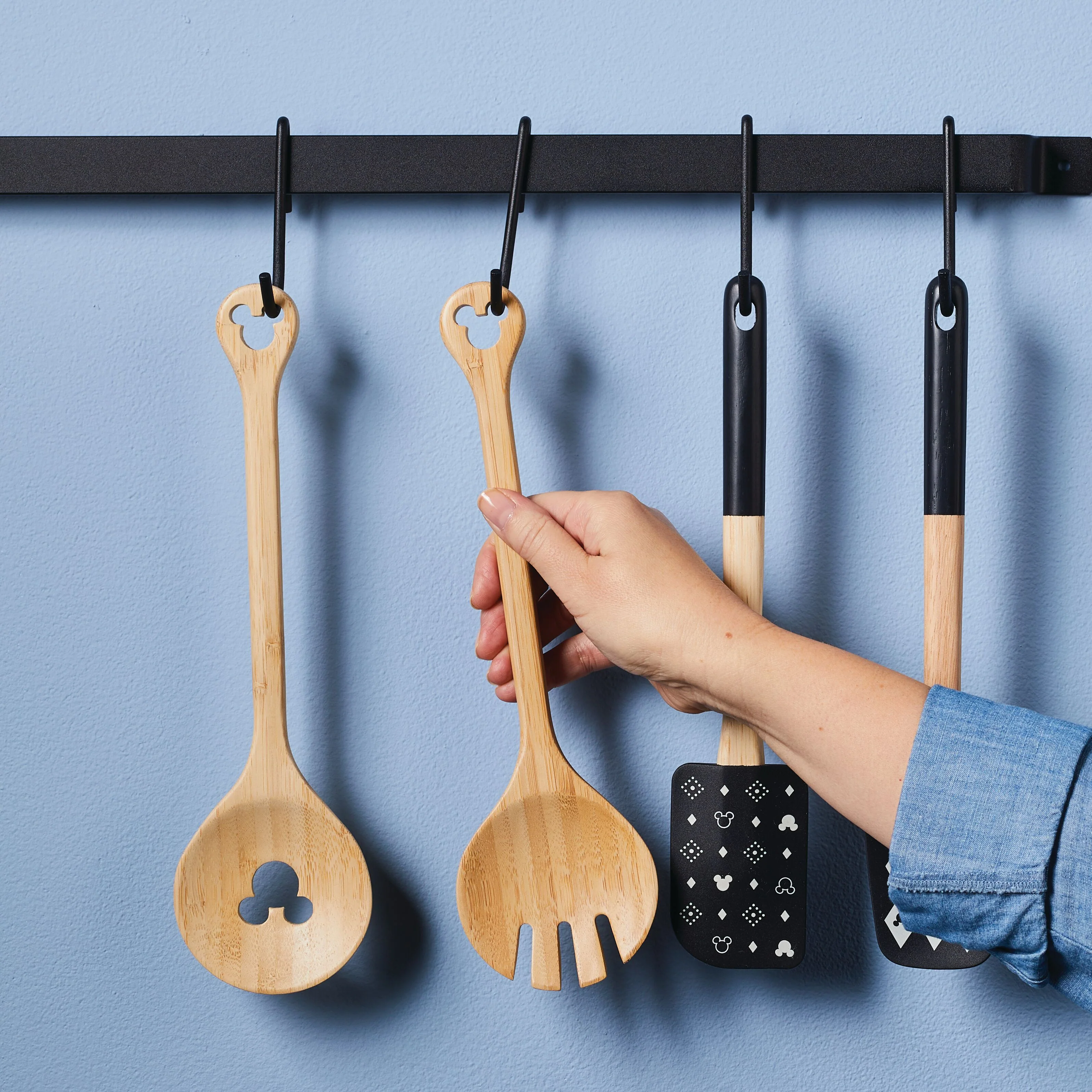 2-Piece Bamboo Salad Server Set - Image 5